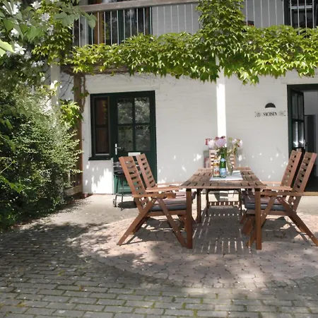 Ferienwohnung Auf Einem Reiterhof * Ribnitz-Damgarten